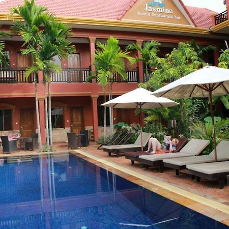 Jasmine Family Hostel Ciudad de Siem Riep Exterior foto