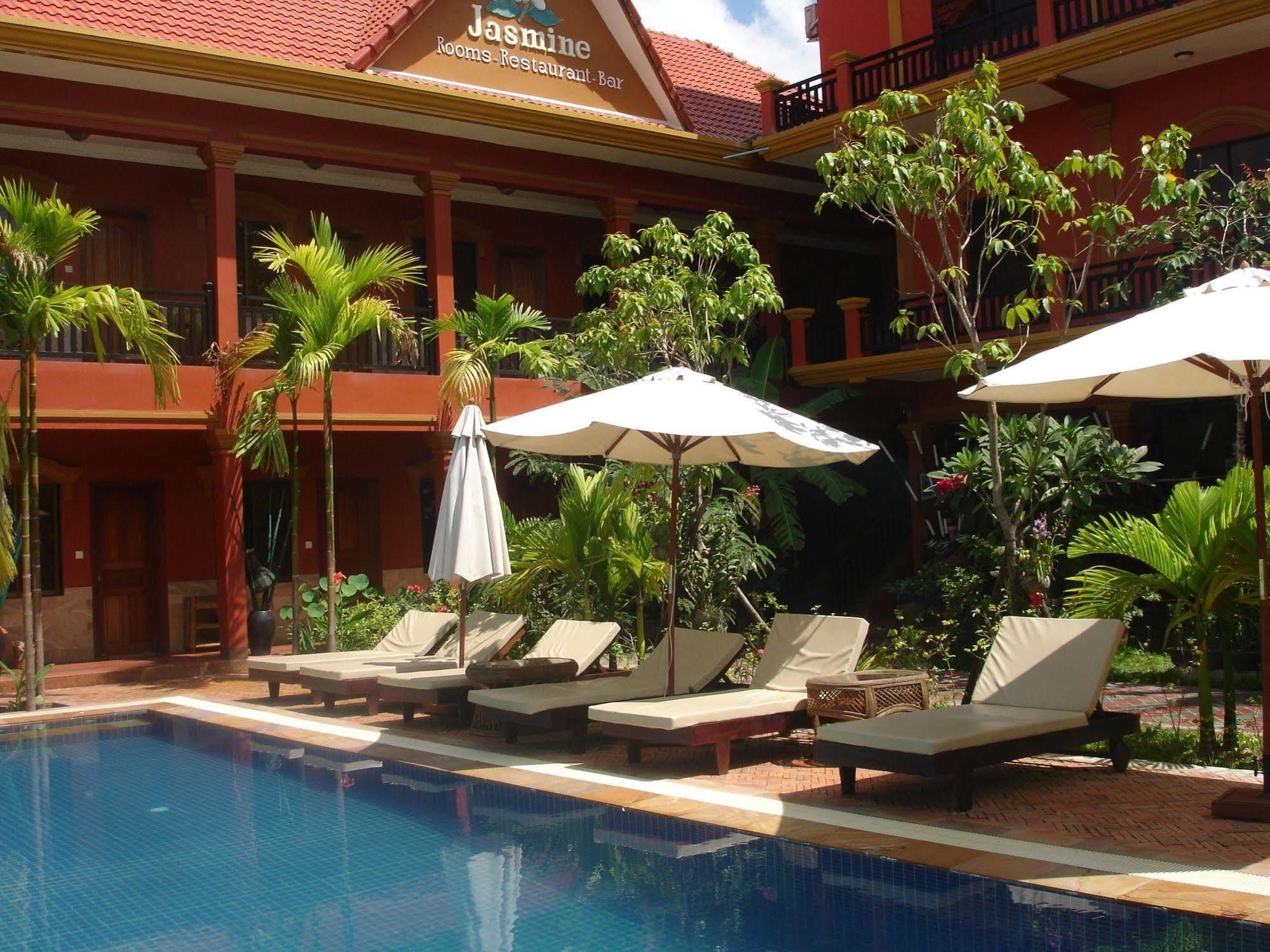 Jasmine Family Hostel Ciudad de Siem Riep Exterior foto