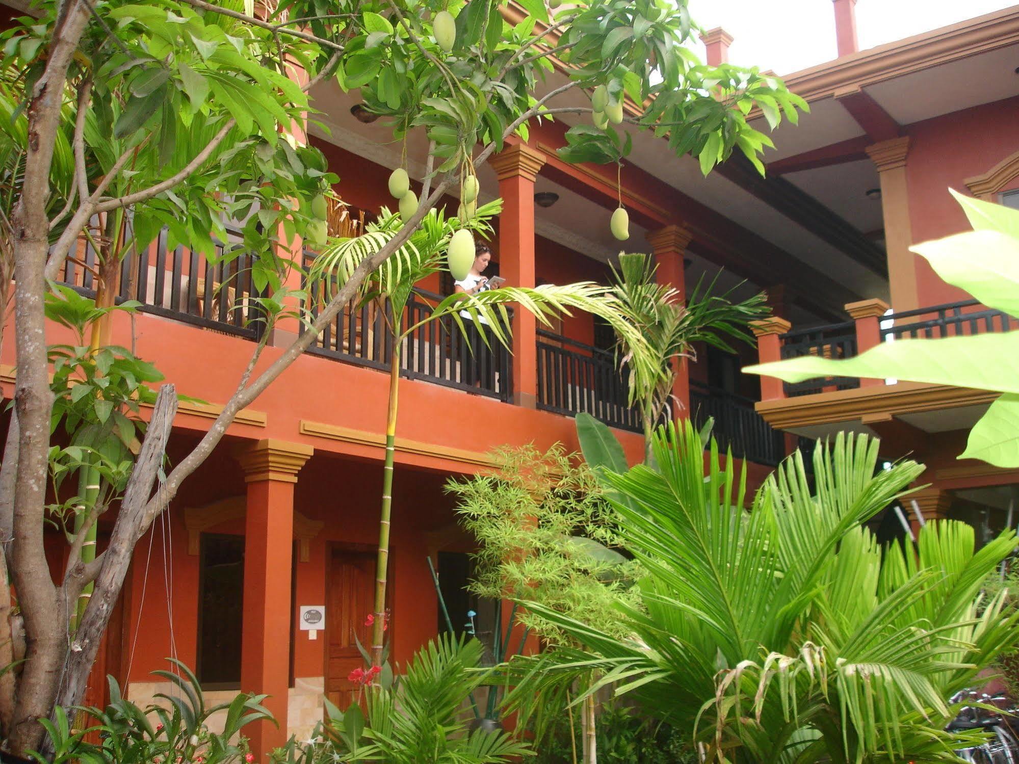 Jasmine Family Hostel Ciudad de Siem Riep Exterior foto
